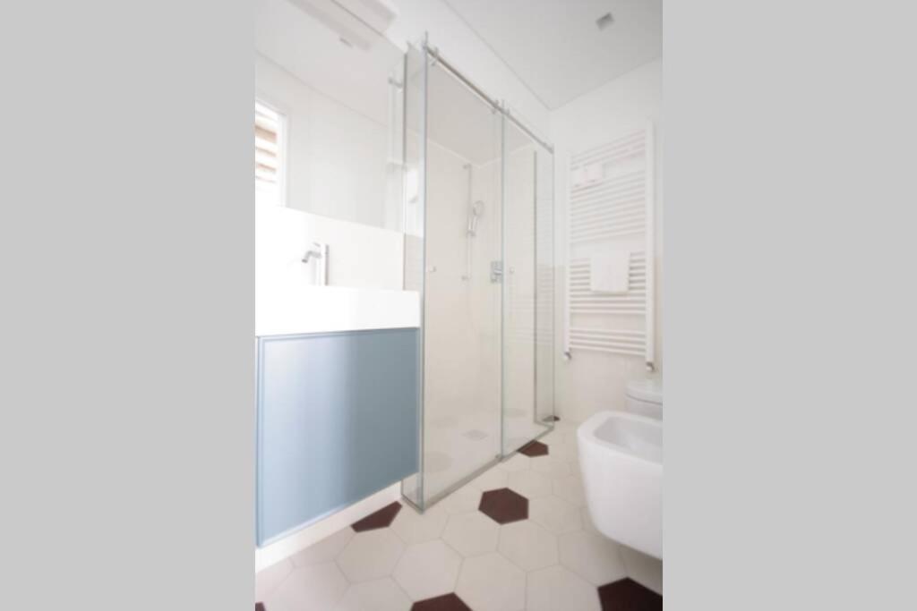 Charmant Maison In Centro ตูริน ภายนอก รูปภาพ